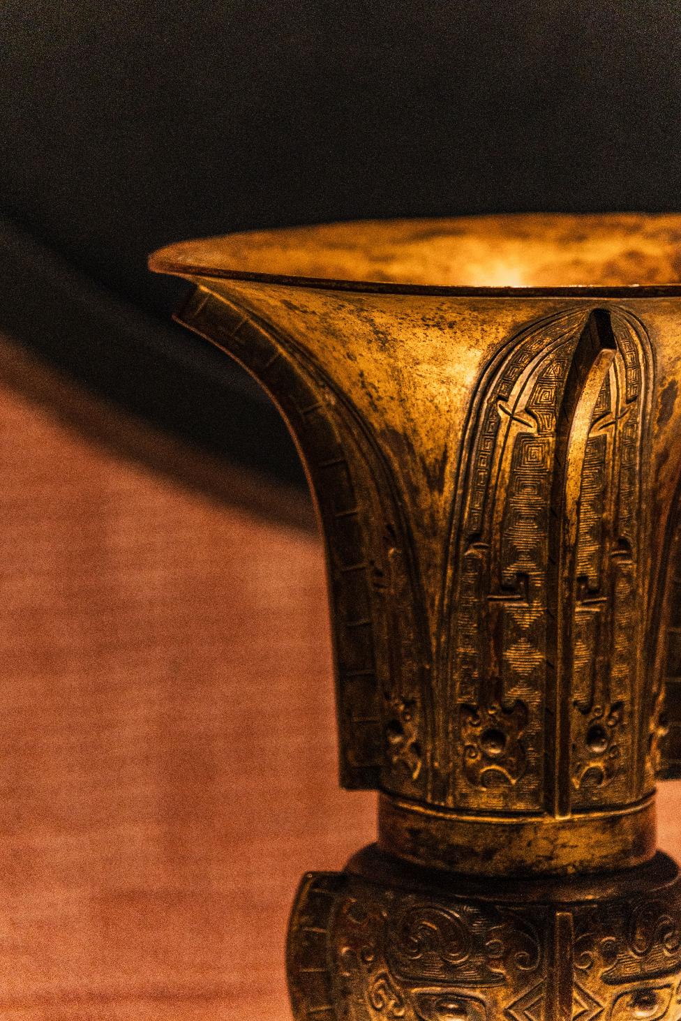 Edition: 01 of 01 - The Bronze Vase